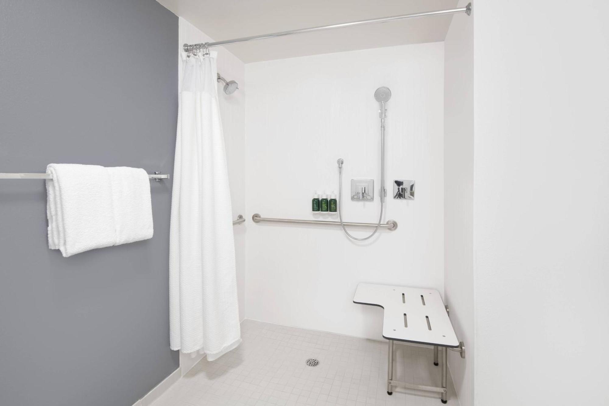 Courtyard By Marriott Augusta Hotell Exteriör bild