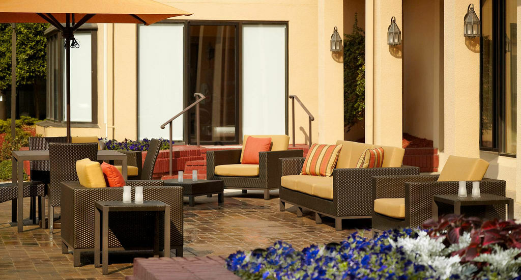Courtyard By Marriott Augusta Hotell Exteriör bild